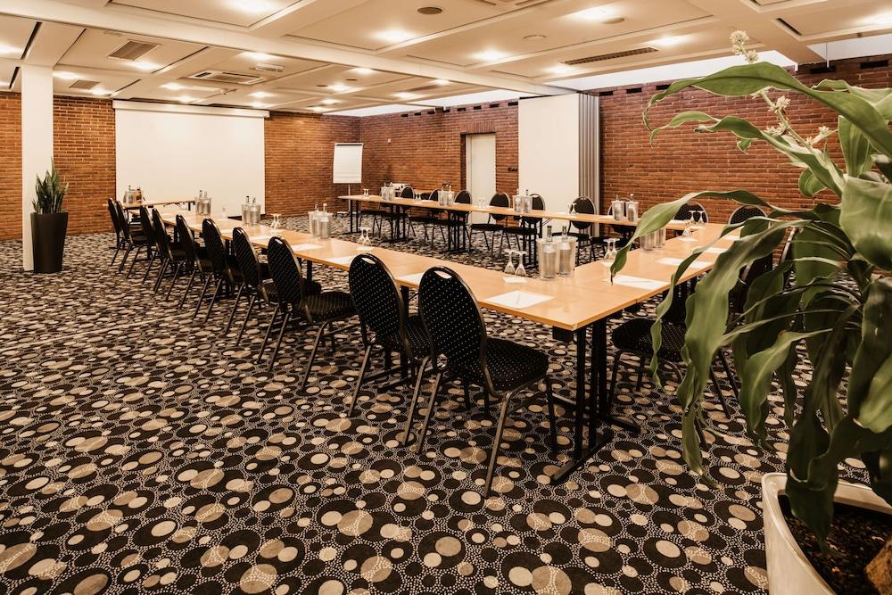 Tulip Inn Ludwigshafen City Экстерьер фото