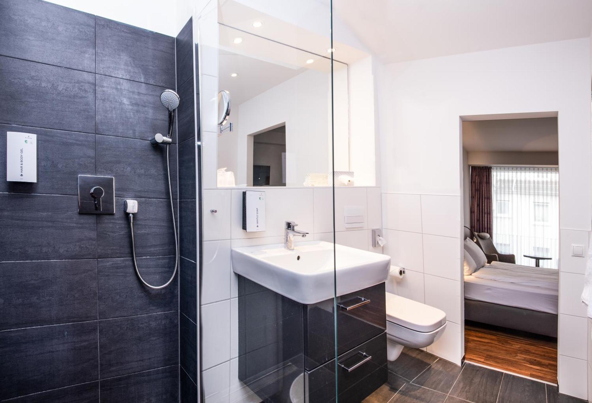 Tulip Inn Ludwigshafen City Экстерьер фото