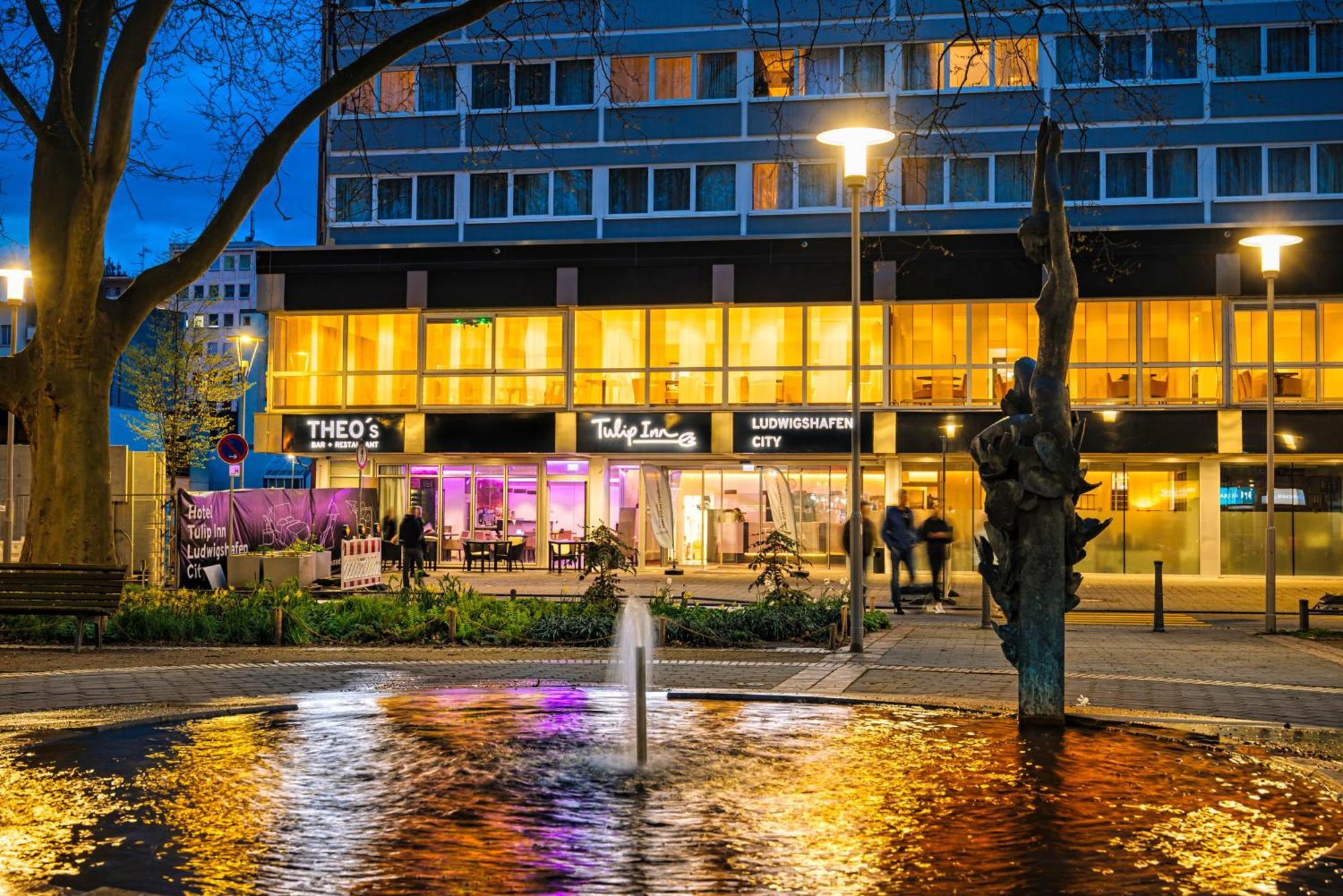 Tulip Inn Ludwigshafen City Экстерьер фото