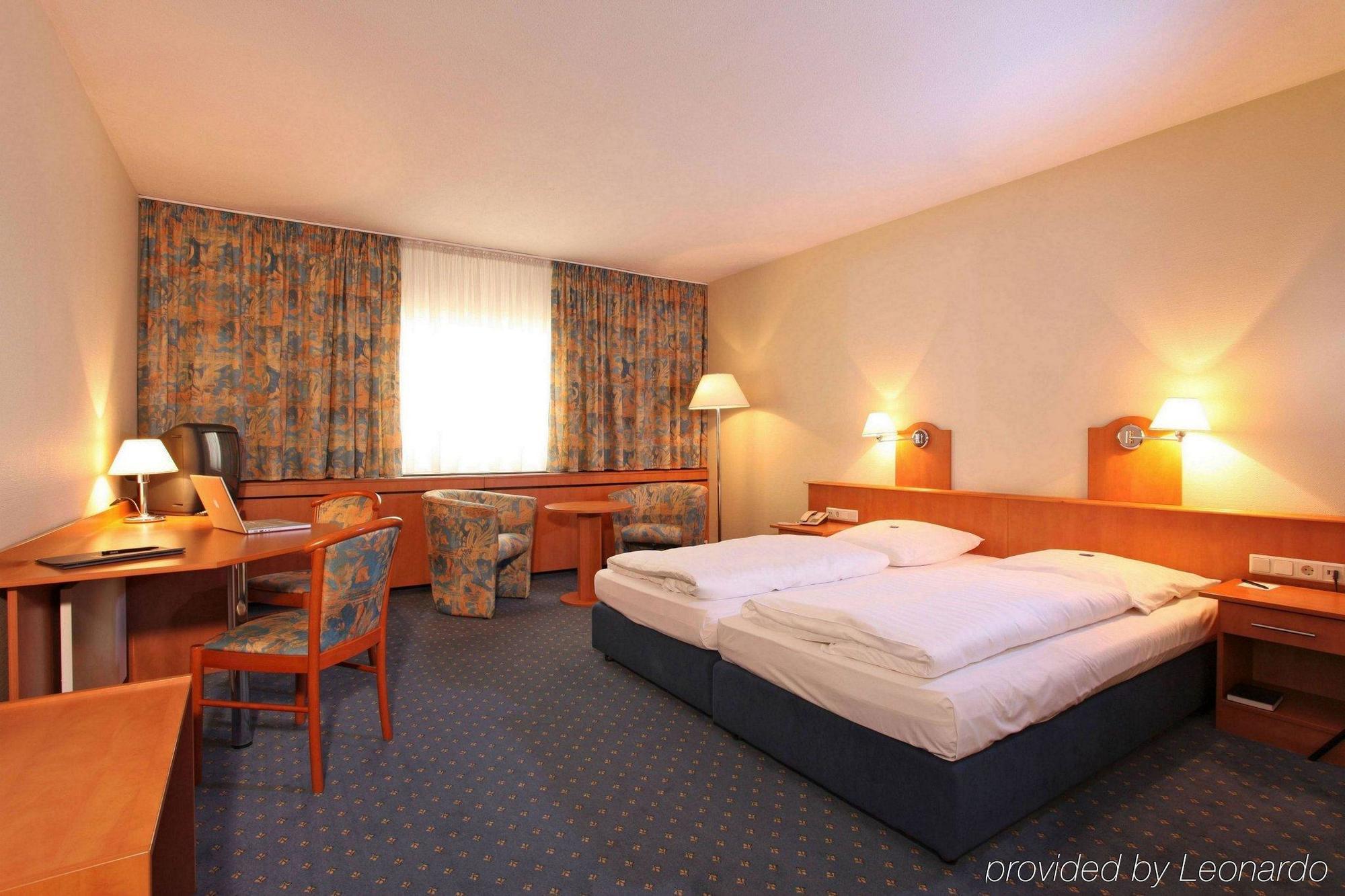 Tulip Inn Ludwigshafen City Номер фото