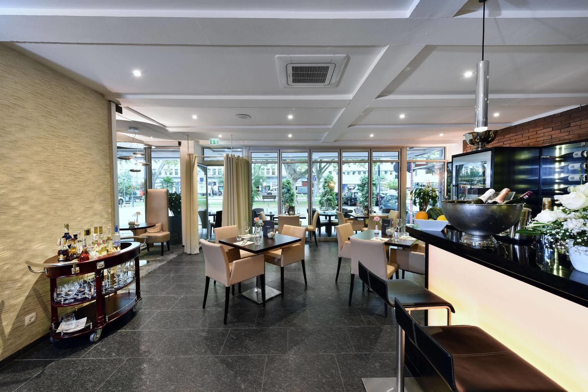 Tulip Inn Ludwigshafen City Экстерьер фото