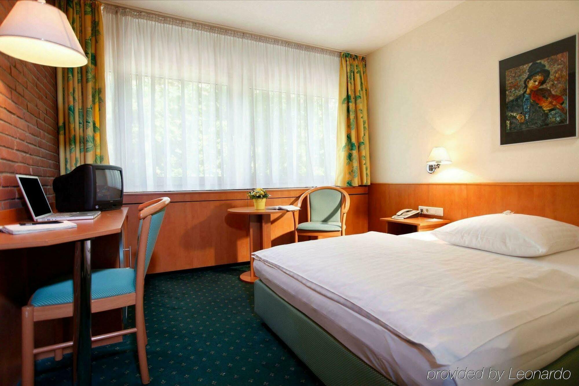 Tulip Inn Ludwigshafen City Экстерьер фото